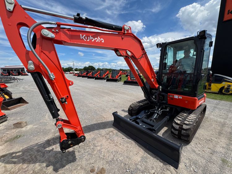 Kubota KX040-5