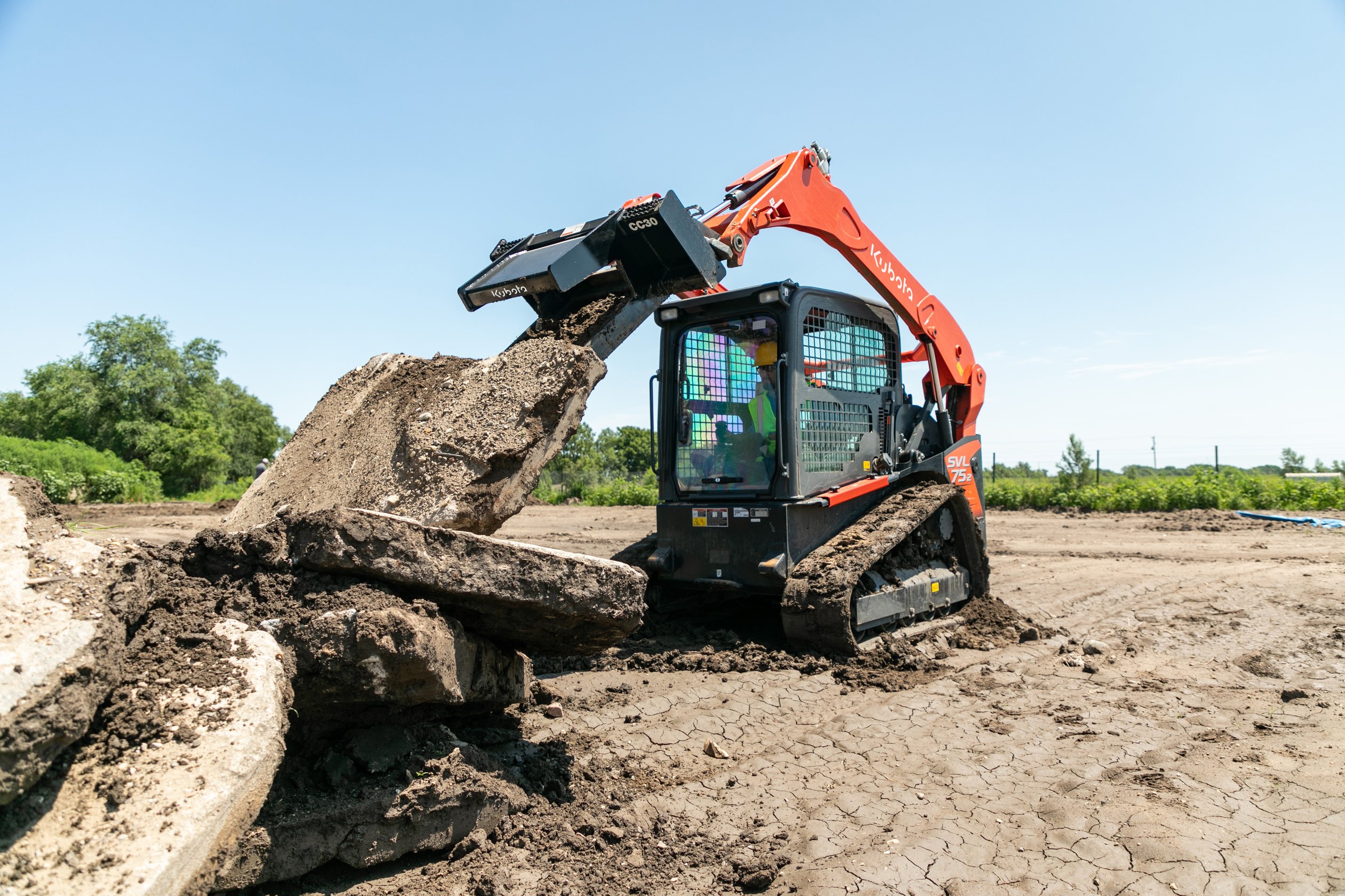 CC30 SERIES CONCRETE CLAW - Kubota Center
